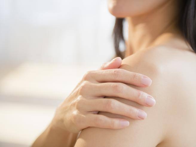 Dermatologia, la psoriasi tra ricerca e nuove terapie: un futuro sempre più promettente 1 Dermatologia, la psoriasi tra ricerca e nuove terapie: un futuro sempre più promettente