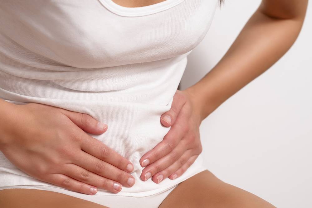 Endometriosi: una malattia invisibile che colpisce milioni di donne 1 Il ritardo diagnostico e la cultura della sopportazione