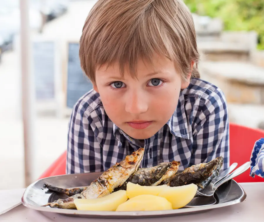 Troppo poco pesce nella dieta dei giovanissimi: un dato preoccupante per gli esperti di nutrizione 1 Il pesce che costa meno è quello che fa davvero bene