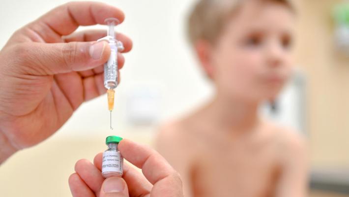 Morbillo, la soglia di sicurezza resta lontana: nessuna Regione supera il 95% con due dosi 1 Campagne informative e cultura della prevenzione nella nuova emergenza morbillo