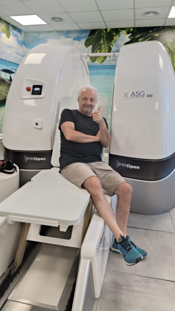 L’esperienza del regista Giovanni Veronesi con la risonanza magnetica aperta MrOpen Evo al Centro DOC 1 Un ambiente progettato per il benessere: parola di Giovanni Veronesi
