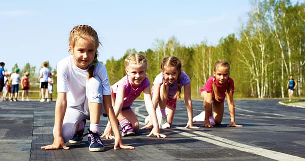 Sport e salute d’estate: ecco perché il movimento all’aperto è un alleato prezioso per i nostri bambini 1 L’importanza dell’abitudine al movimento anche fuori dalla scuola per i bambini