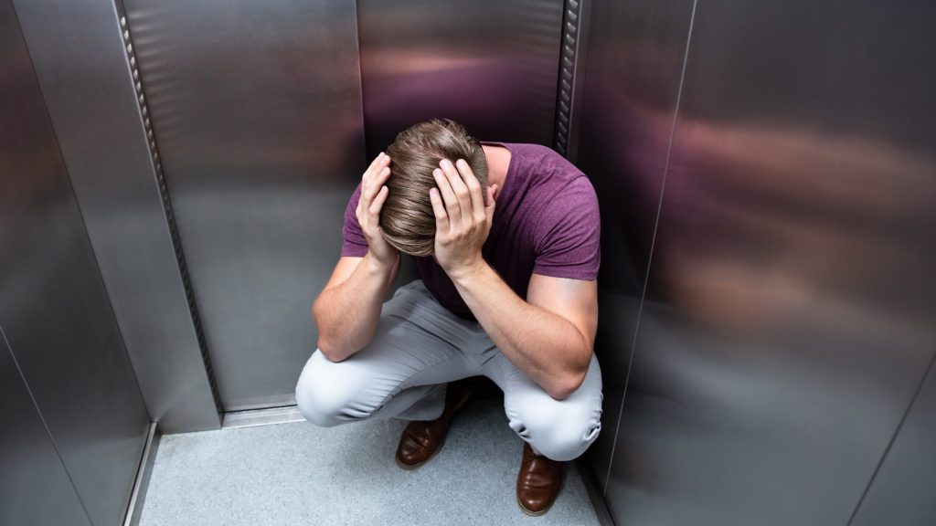 Claustrofobia in aumento tra i giovani: come riconoscerla e affrontarla 1 MrOpen Evo e la risonanza senza ansia: addio claustrofobia negli esami diagnostici