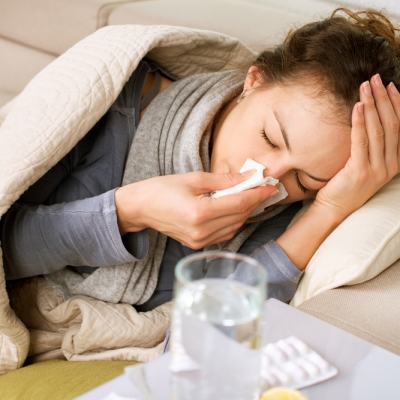 Influenza, attesi fino a 16 milioni di casi: la vaccinazione entro novembre è la difesa più efficace 1 Protezione dei bambini e dei più fragili: l'influenza 2025 è un nemico da tenere a bada