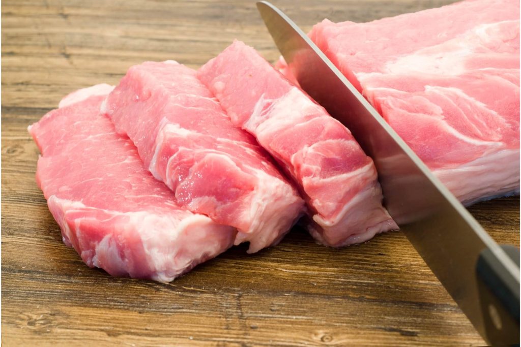 ALIMENTAZIONE / Carne di maiale magra e longevità: lo studio rivoluzionario che la mette sullo stesso piano dei legumi 1 Prevenzione, controlli e personalizzazione della dieta: carne di maiale (quella sana) e non solo