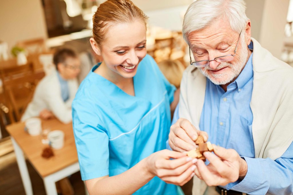 Alzheimer, Aifa apre al confronto su nuovi anticorpi monoclonali con neurologi e rappresentanti dei pazienti