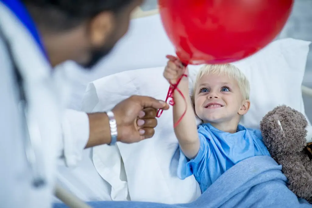 Tumori cerebrali pediatrici, quali sono i segnali da riconoscere e perché la diagnosi precoce cambia la prognosi 1 Prime visite specialistiche nell'individuazione dei tumori cerebrali pediatrici: a chi rivolgersi