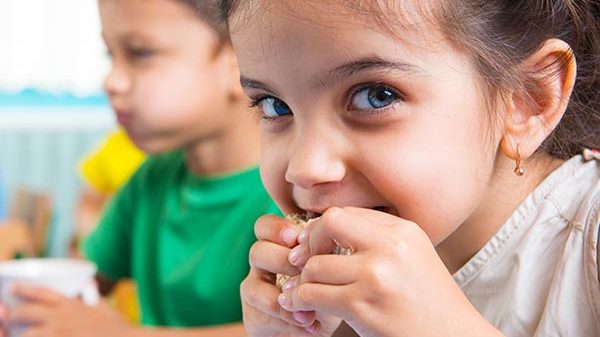 Dieta microbiota bambini 600x600
