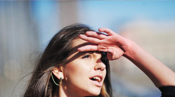 come proteggere gli occhi dal sole