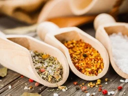 come sostituire il sale da cucina nella nostra alimentazione in modo sano gustoso ed economico