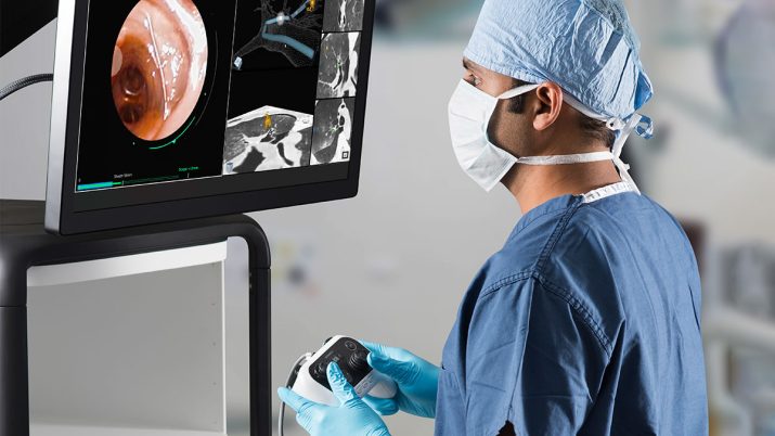 monarch bronchoscopy physician using controller to drive monarch platform 1